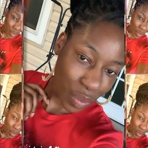 Meet your Posher, Jonelle